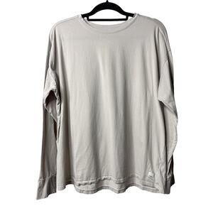 Vuori Women's Medium Long Sleeve Feather Tee Crew Neck Soft Gym Yoga Stretch